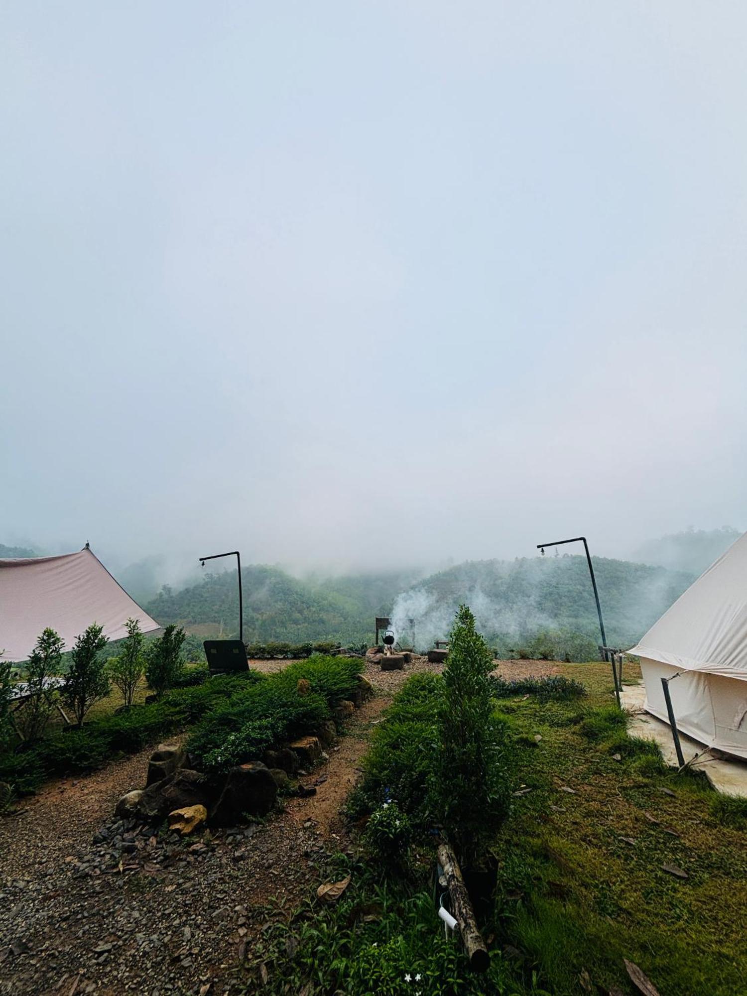 Camping Phutajoy Khaosok แคมป์ปิ้งภูตาจ้อยเขาศก Ban Thung Lang Tham Buitenkant foto