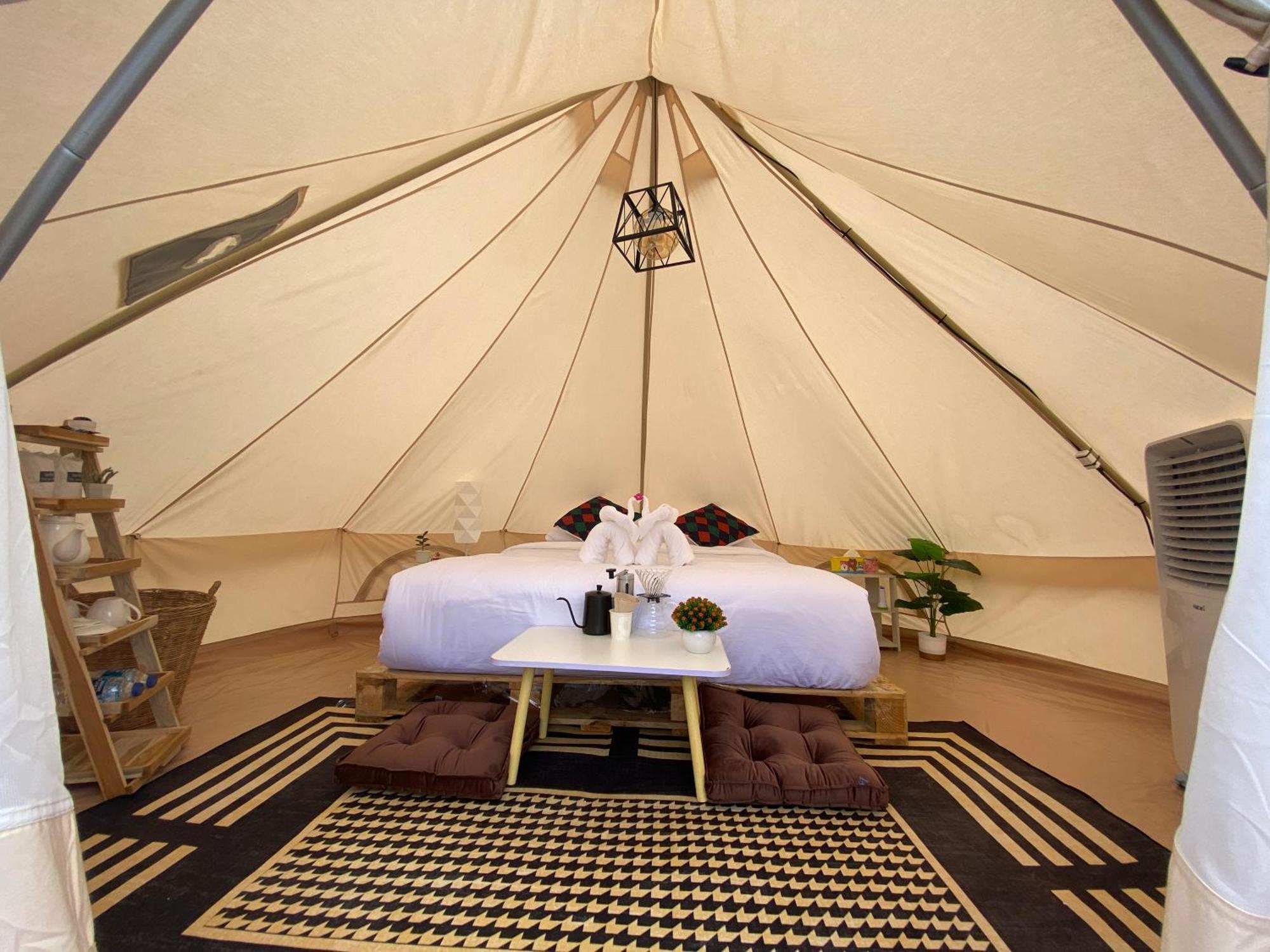 Camping Phutajoy Khaosok แคมป์ปิ้งภูตาจ้อยเขาศก Ban Thung Lang Tham Buitenkant foto